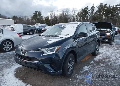 2018 Toyota Rav4 Le z USA, uszkodzony, nr VIN JTMBFREV8JJ735529